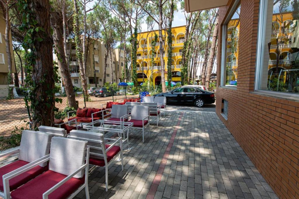 Intea Hotel غوليم المظهر الخارجي الصورة